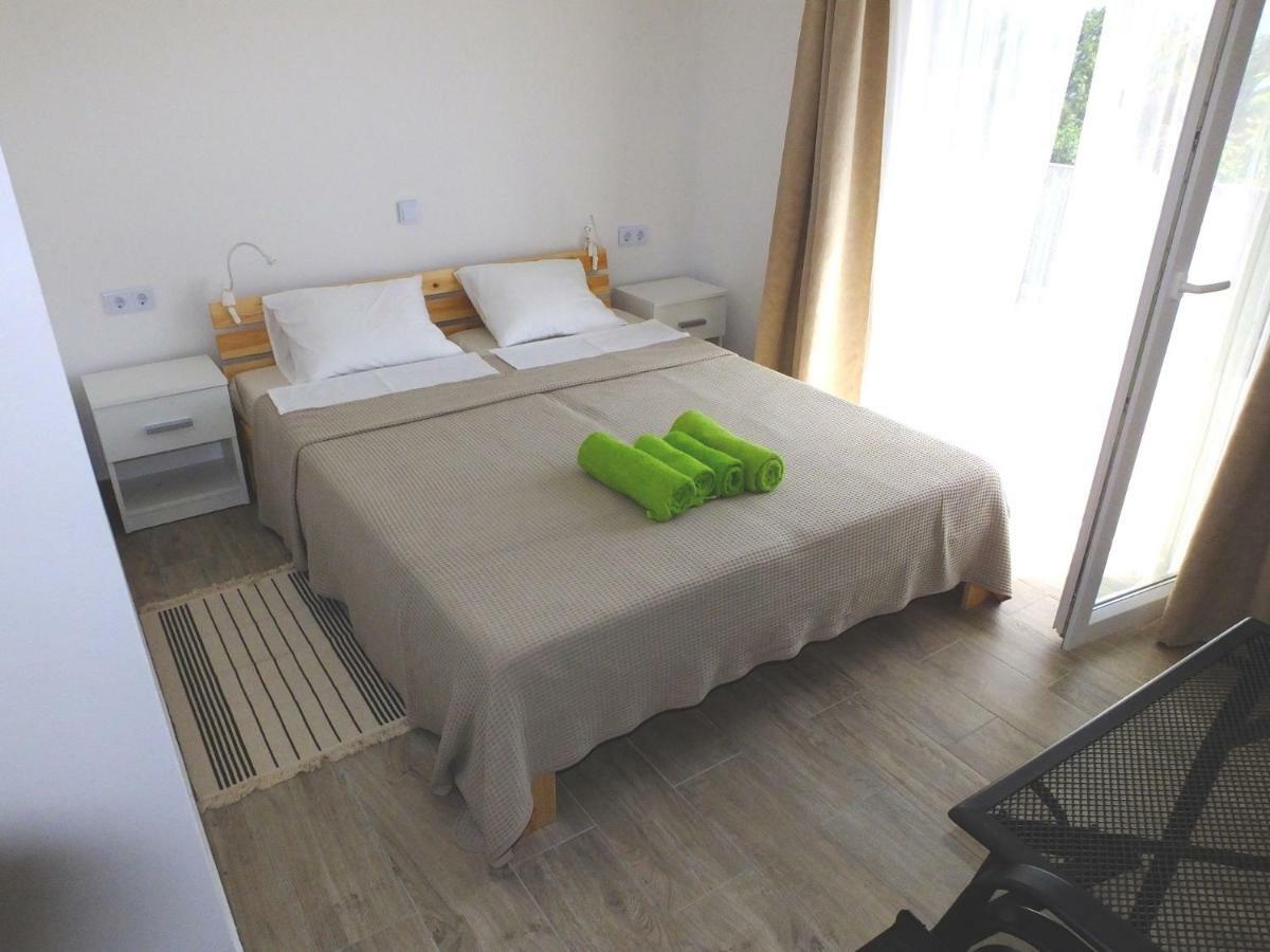 Apartmani Berno スタリグラード エクステリア 写真