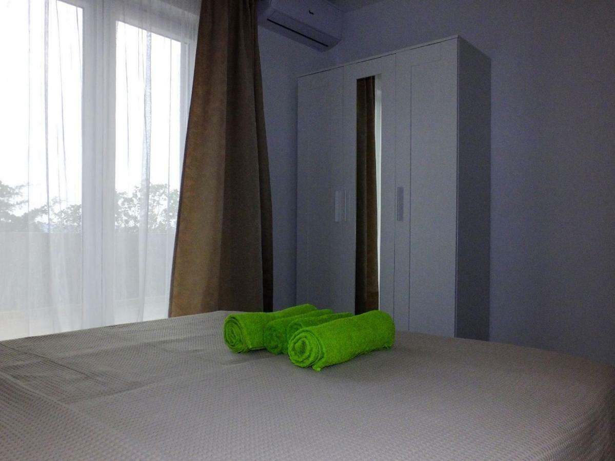 Apartmani Berno スタリグラード エクステリア 写真